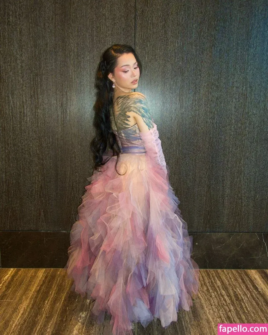 Bella Poarch Onlyfans Photo Gallery 