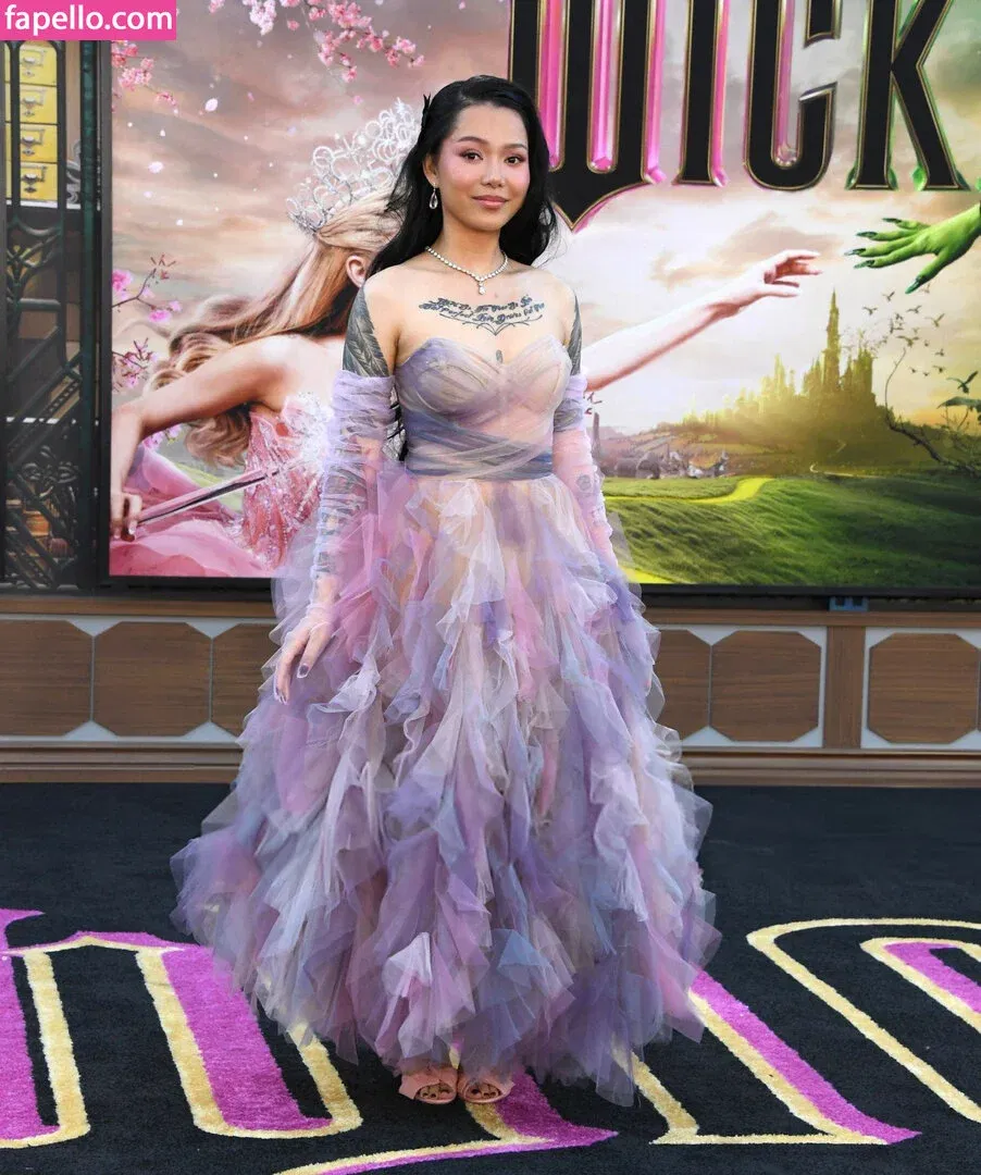 Bella Poarch Onlyfans Photo Gallery 