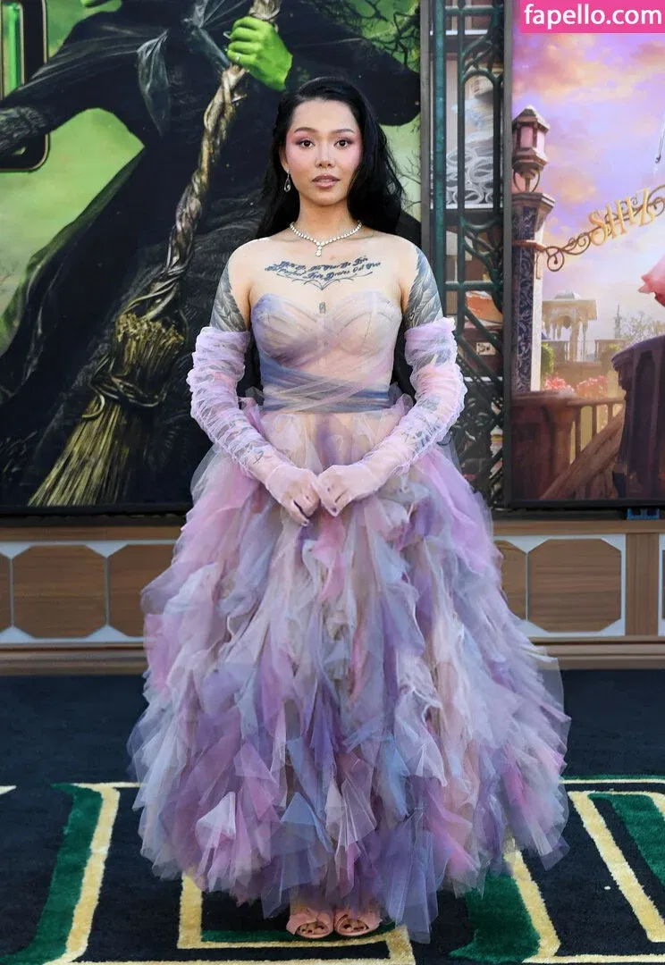 Bella Poarch Onlyfans Photo Gallery 