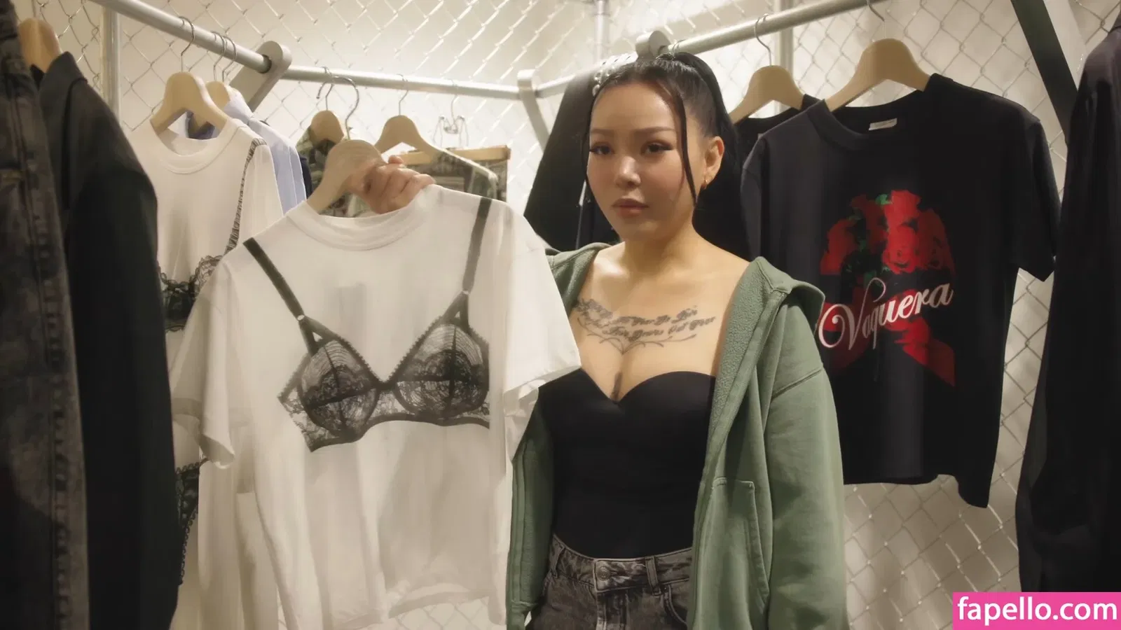 Bella Poarch Onlyfans Photo Gallery 