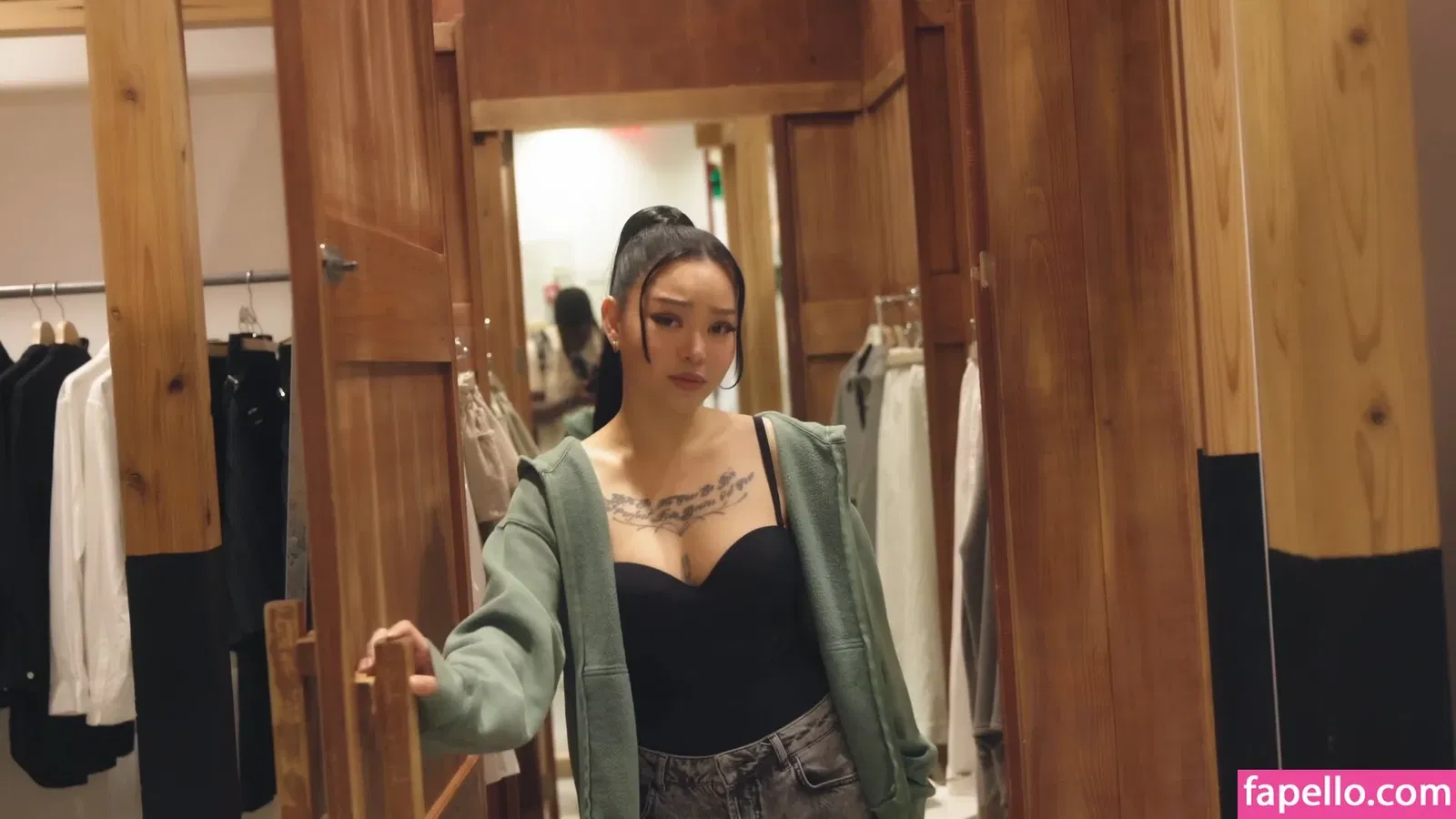 Bella Poarch Onlyfans Photo Gallery 