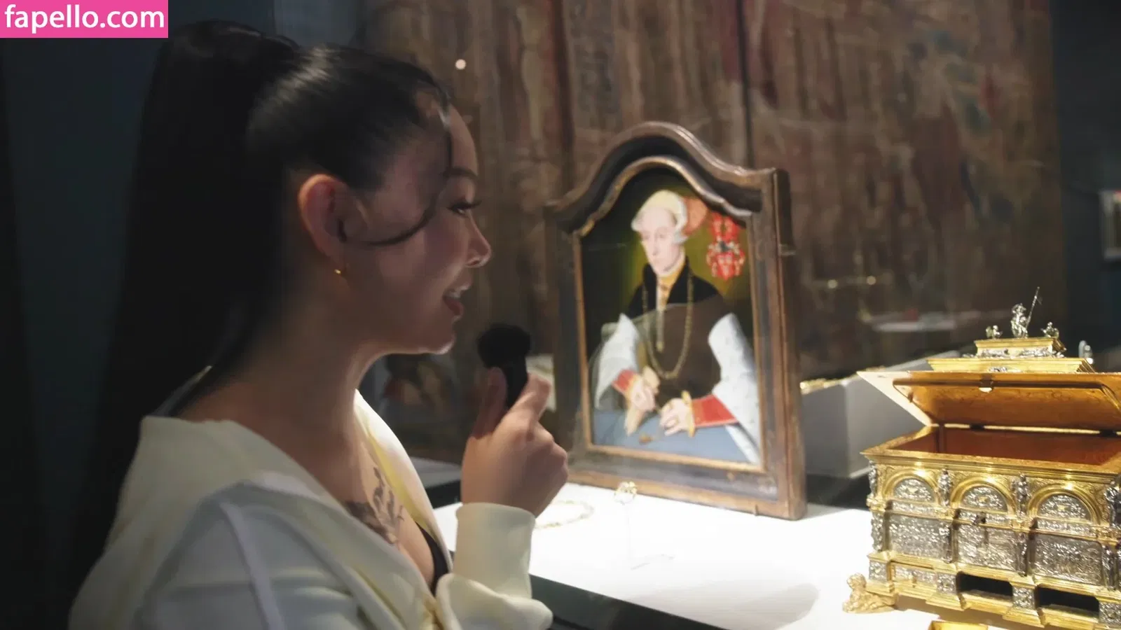 Bella Poarch Onlyfans Photo Gallery 