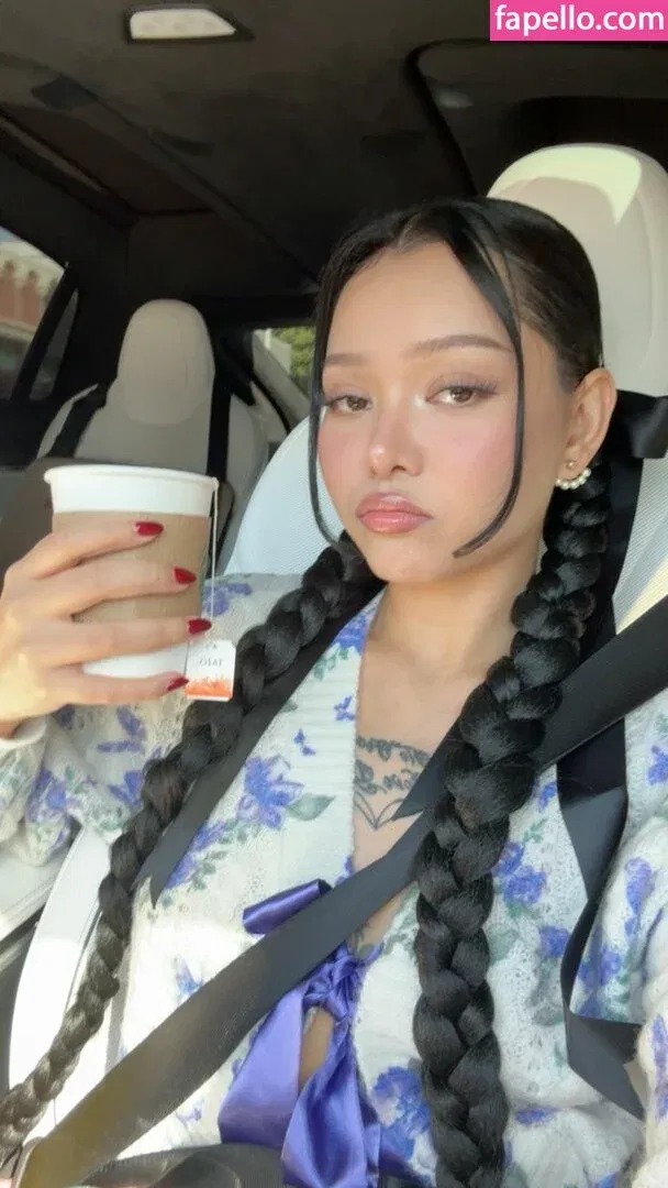 Bella Poarch Onlyfans Photo Gallery 