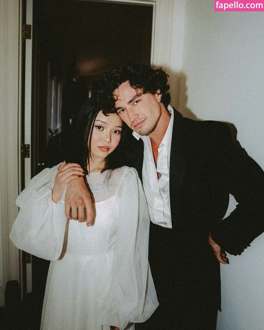 Bella Poarch Onlyfans Photo Gallery 