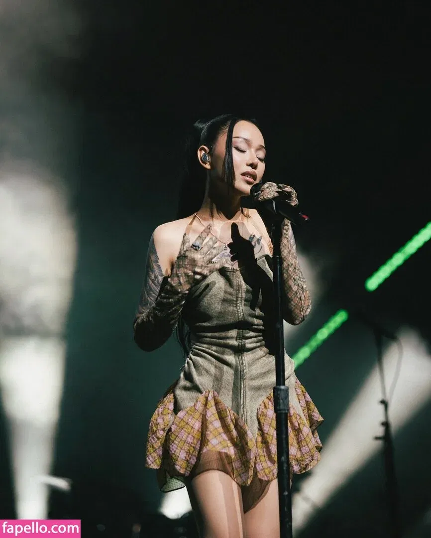 Bella Poarch Onlyfans Photo Gallery 