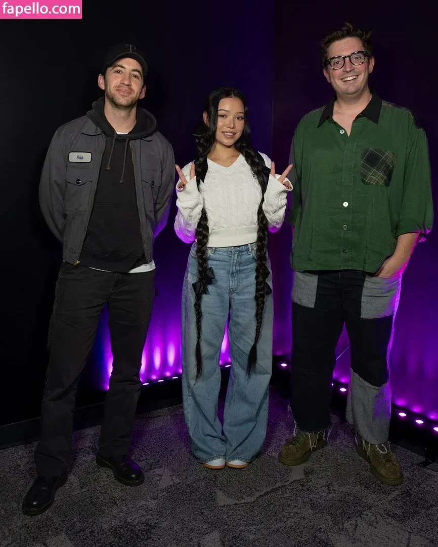 Bella Poarch Onlyfans Photo Gallery 