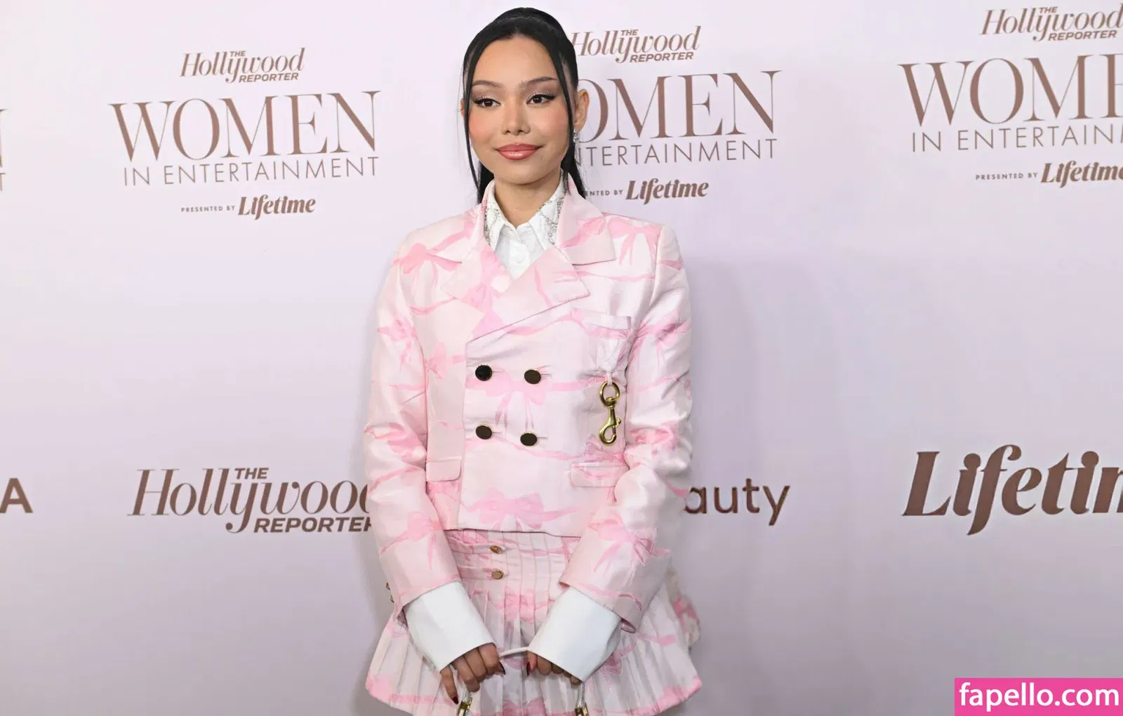 Bella Poarch Onlyfans Photo Gallery 