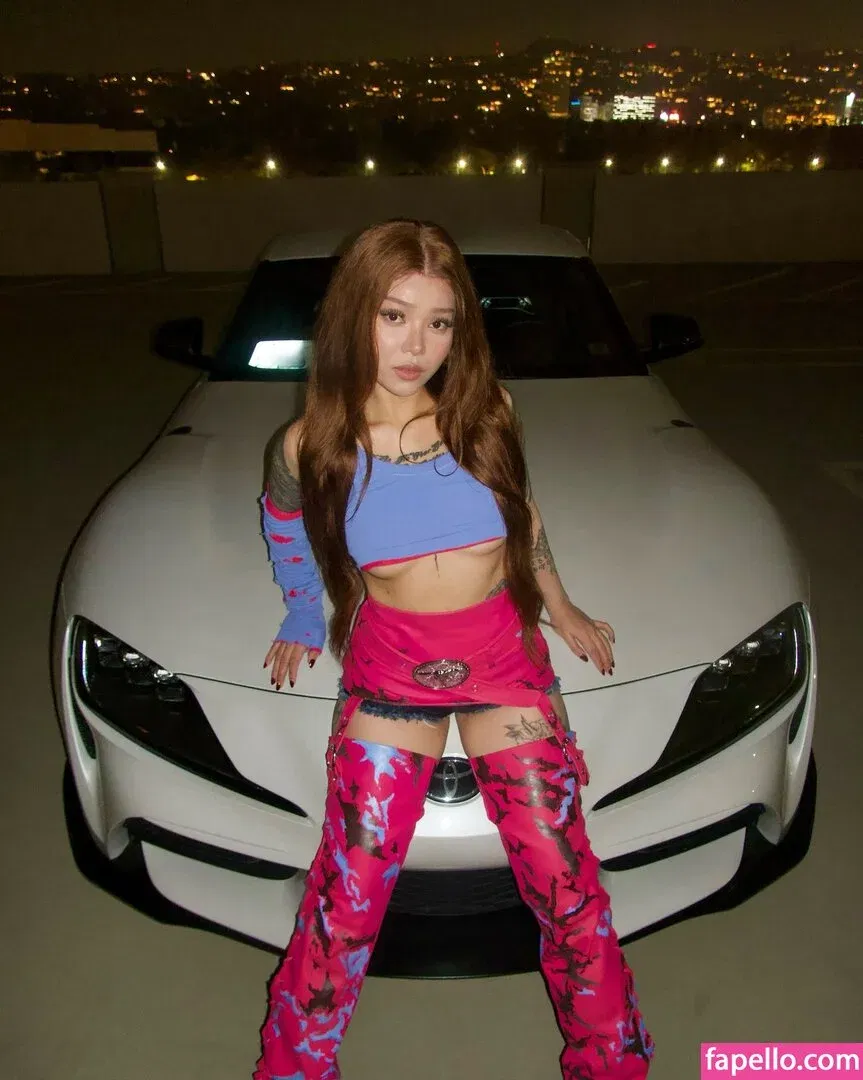 Bella Poarch Onlyfans Photo Gallery 