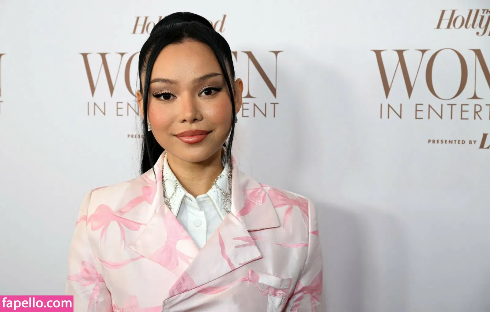 Bella Poarch Onlyfans Photo Gallery 