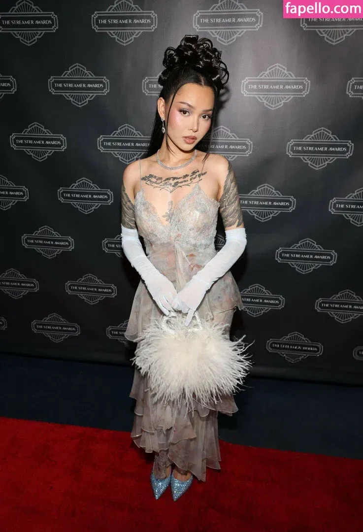 Bella Poarch Onlyfans Photo Gallery 