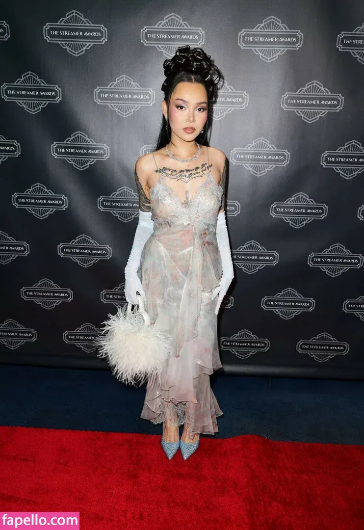 Bella Poarch Onlyfans Photo Gallery 