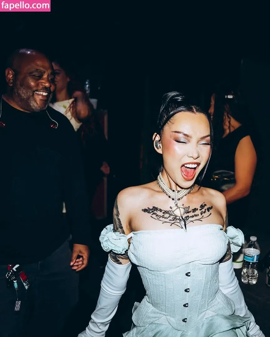 Bella Poarch Onlyfans Photo Gallery 