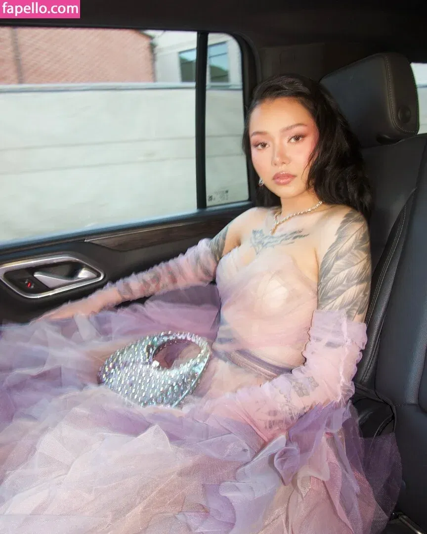 Bella Poarch Onlyfans Photo Gallery 