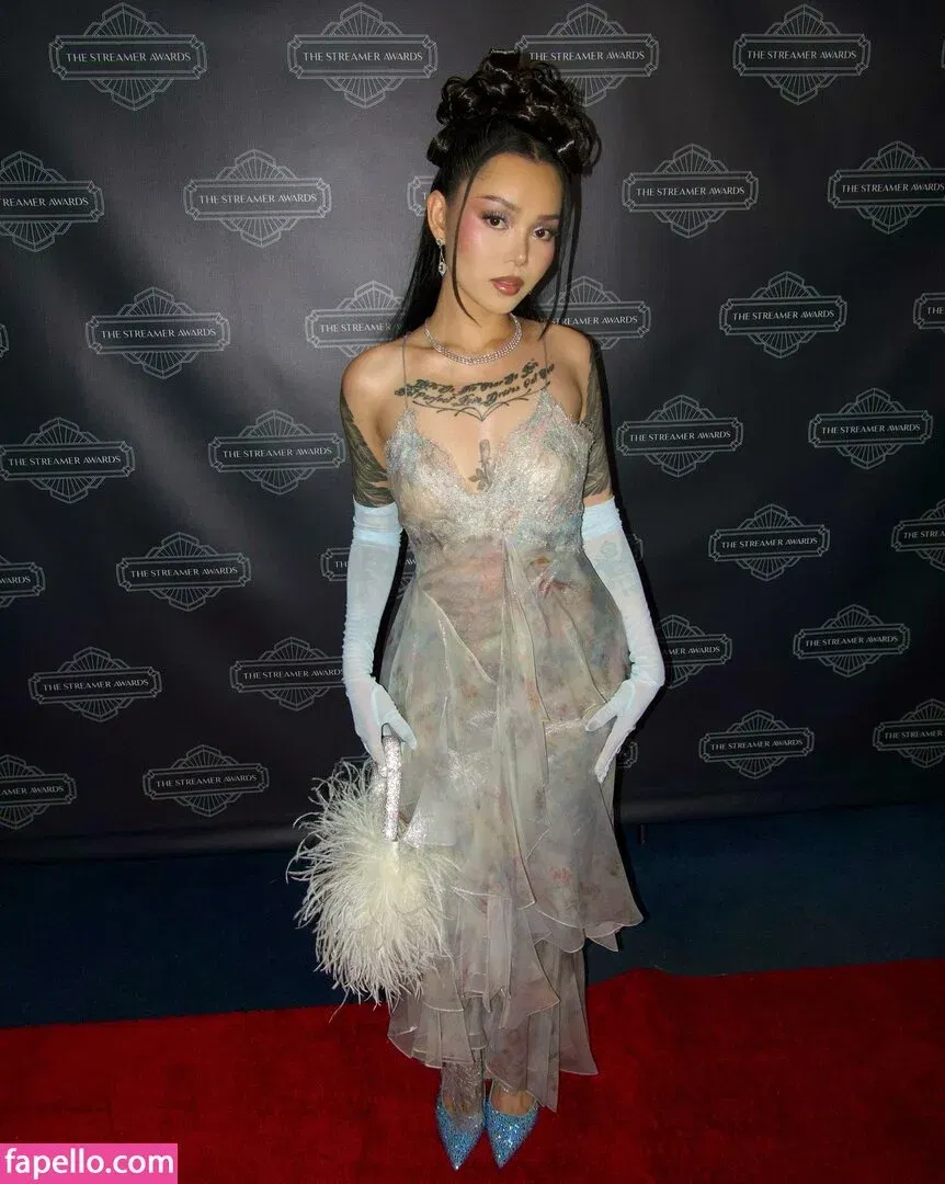 Bella Poarch Onlyfans Photo Gallery 