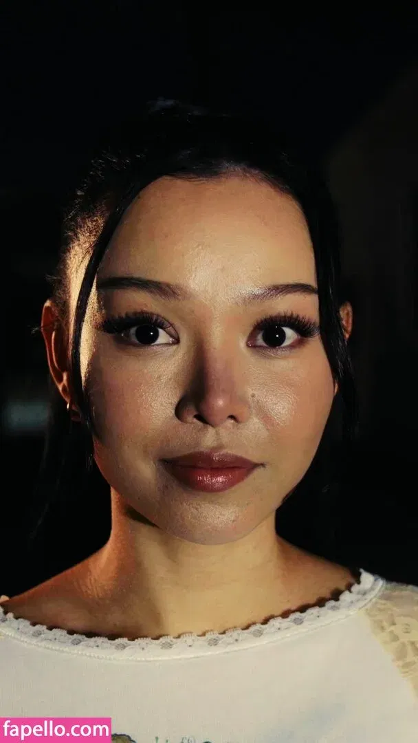 Bella Poarch Onlyfans Photo Gallery 