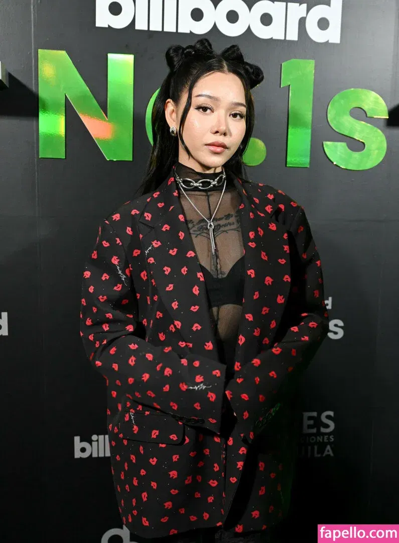 Bella Poarch Onlyfans Photo Gallery 