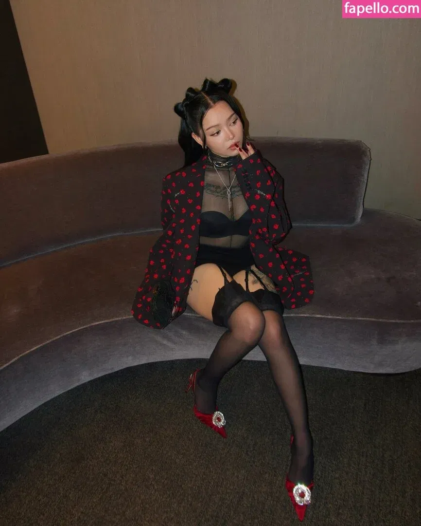 Bella Poarch Onlyfans Photo Gallery 