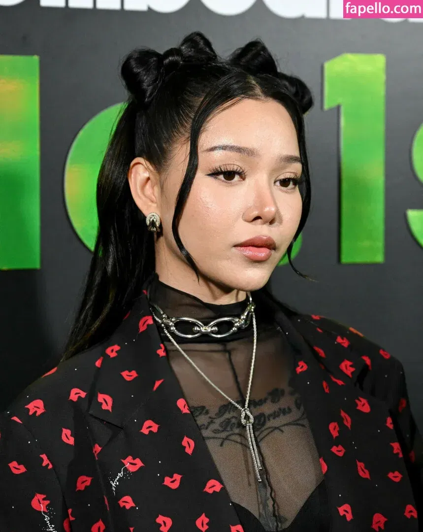 Bella Poarch Onlyfans Photo Gallery 