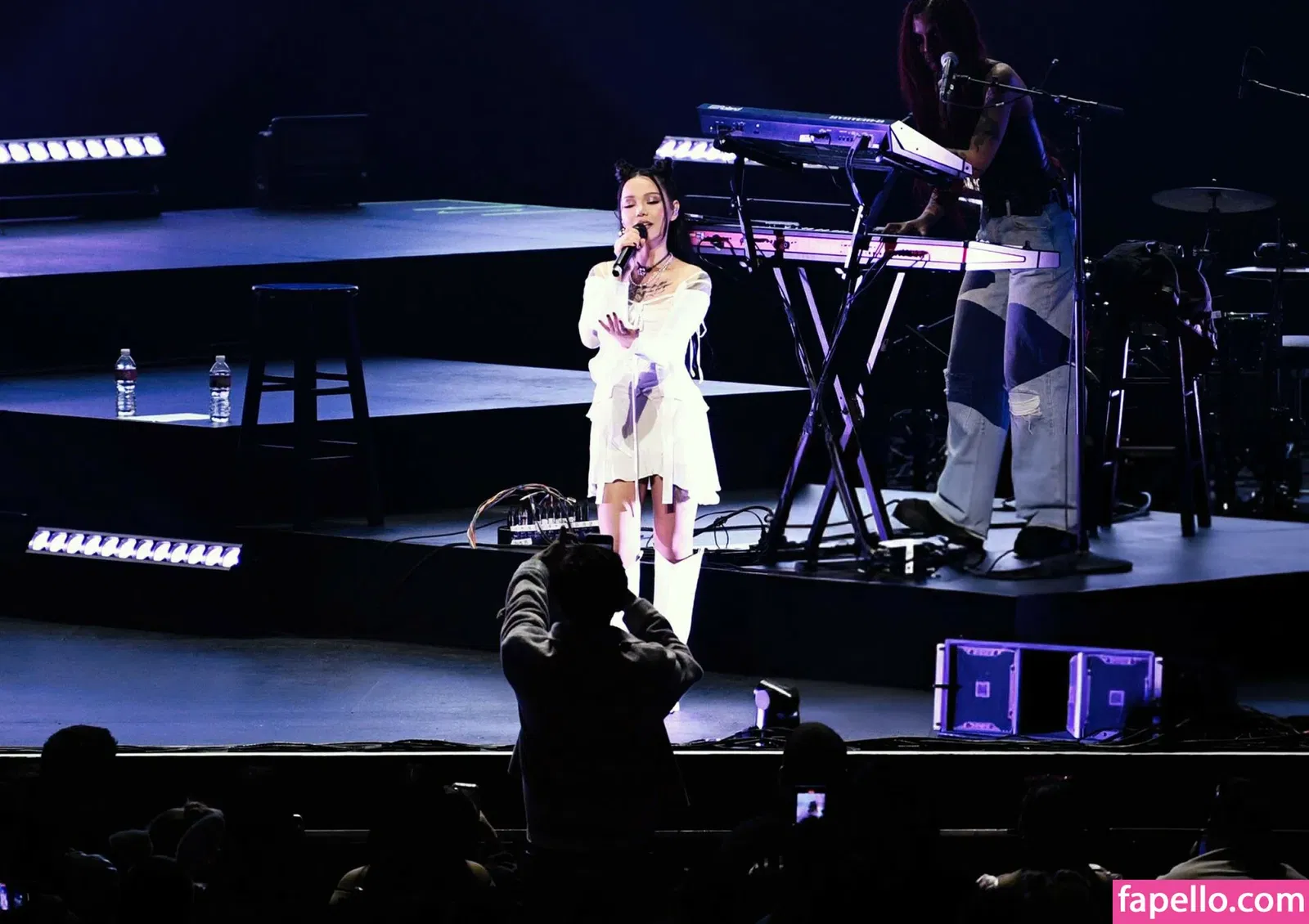 Bella Poarch Onlyfans Photo Gallery 