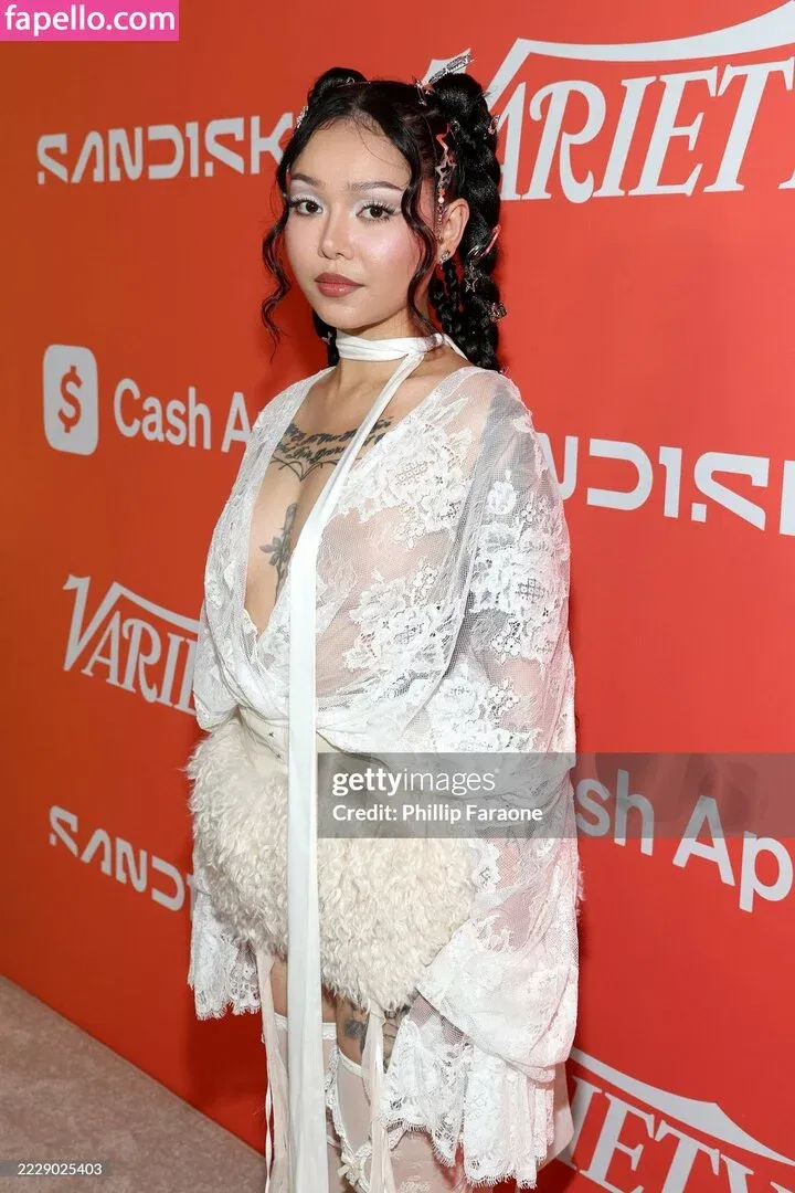 Bella Poarch Onlyfans Photo Gallery 