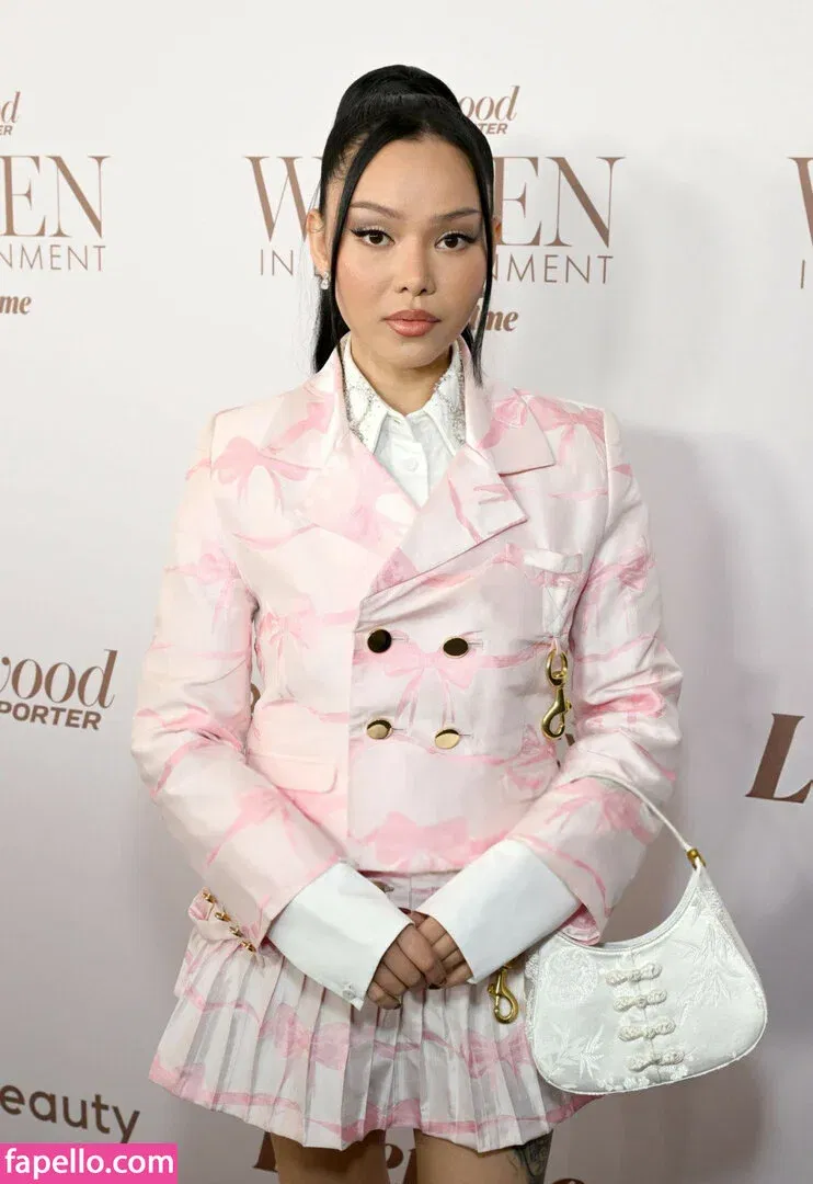 Bella Poarch Onlyfans Photo Gallery 