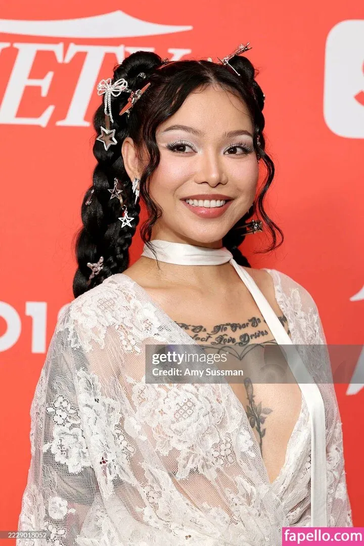 Bella Poarch Onlyfans Photo Gallery 