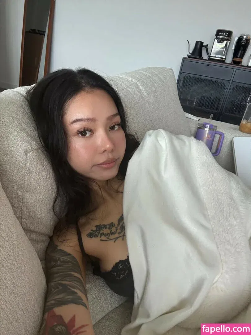 Bella Poarch Onlyfans Photo Gallery 