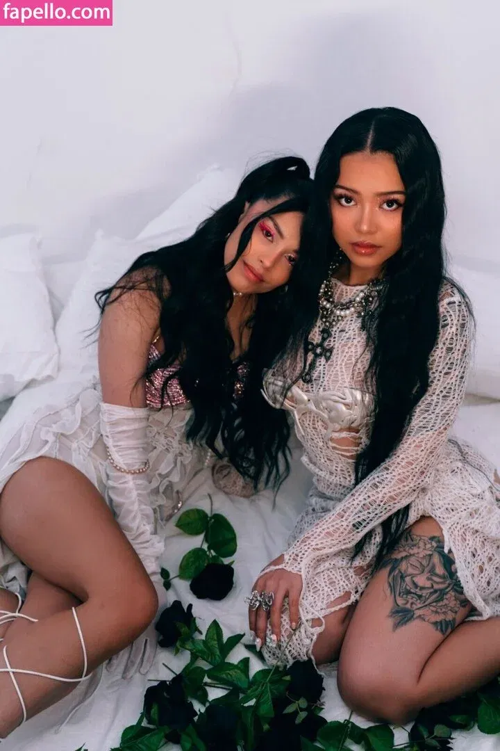 Bella Poarch Onlyfans Photo Gallery 