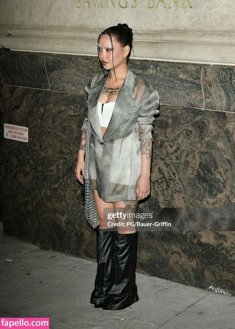 Bella Poarch Onlyfans Photo Gallery 