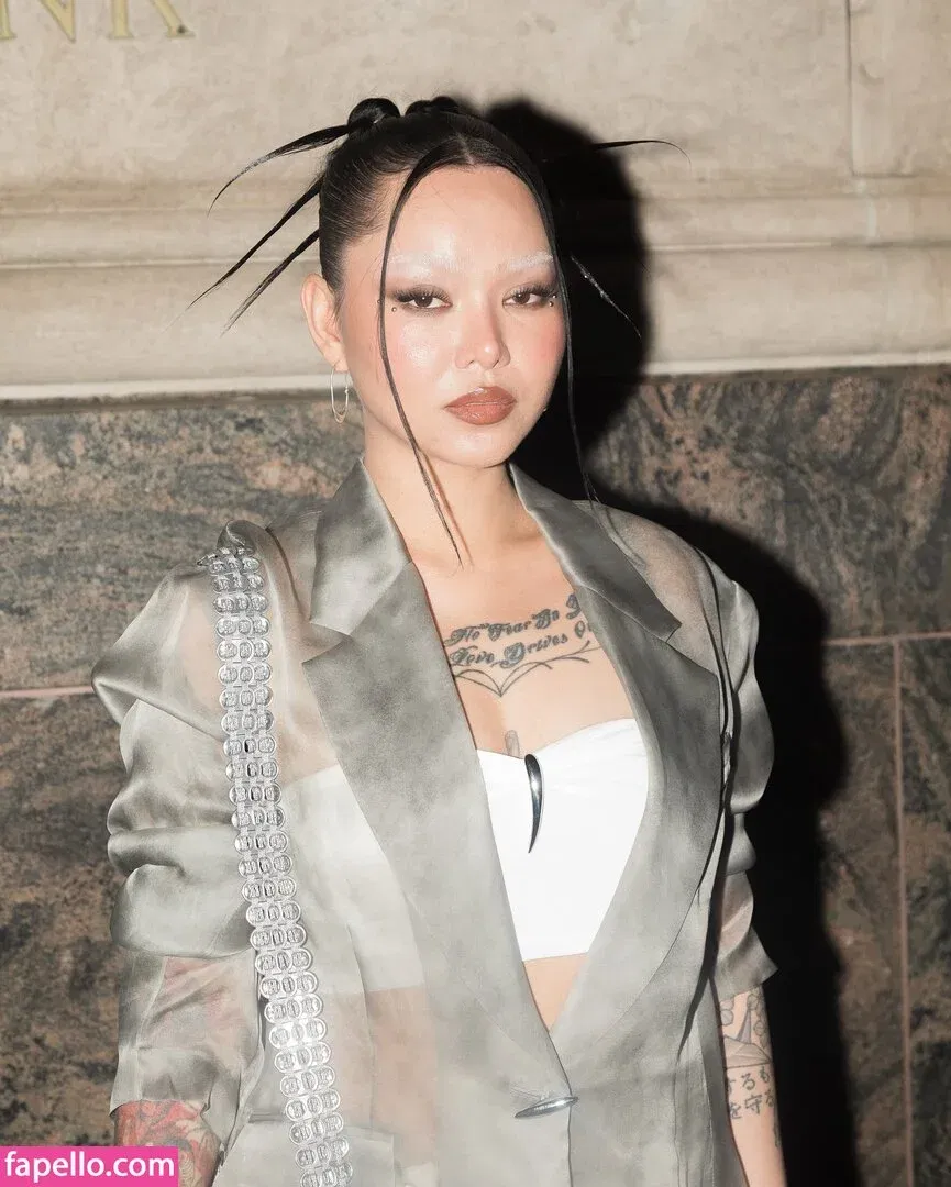 Bella Poarch Onlyfans Photo Gallery 