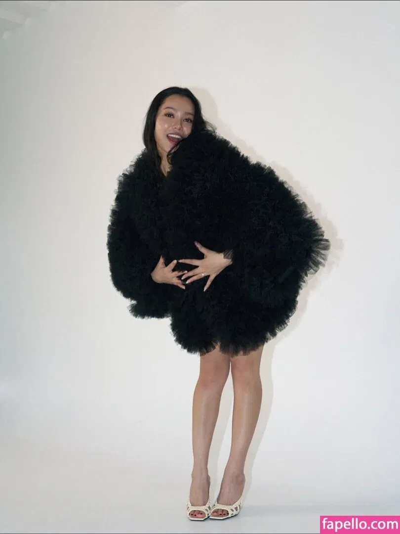 Bella Poarch Onlyfans Photo Gallery 