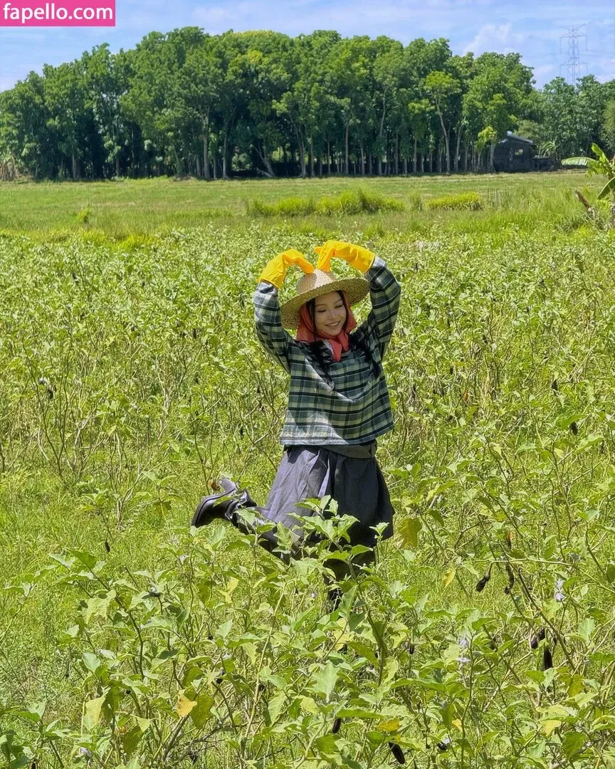 Bella Poarch Onlyfans Photo Gallery 