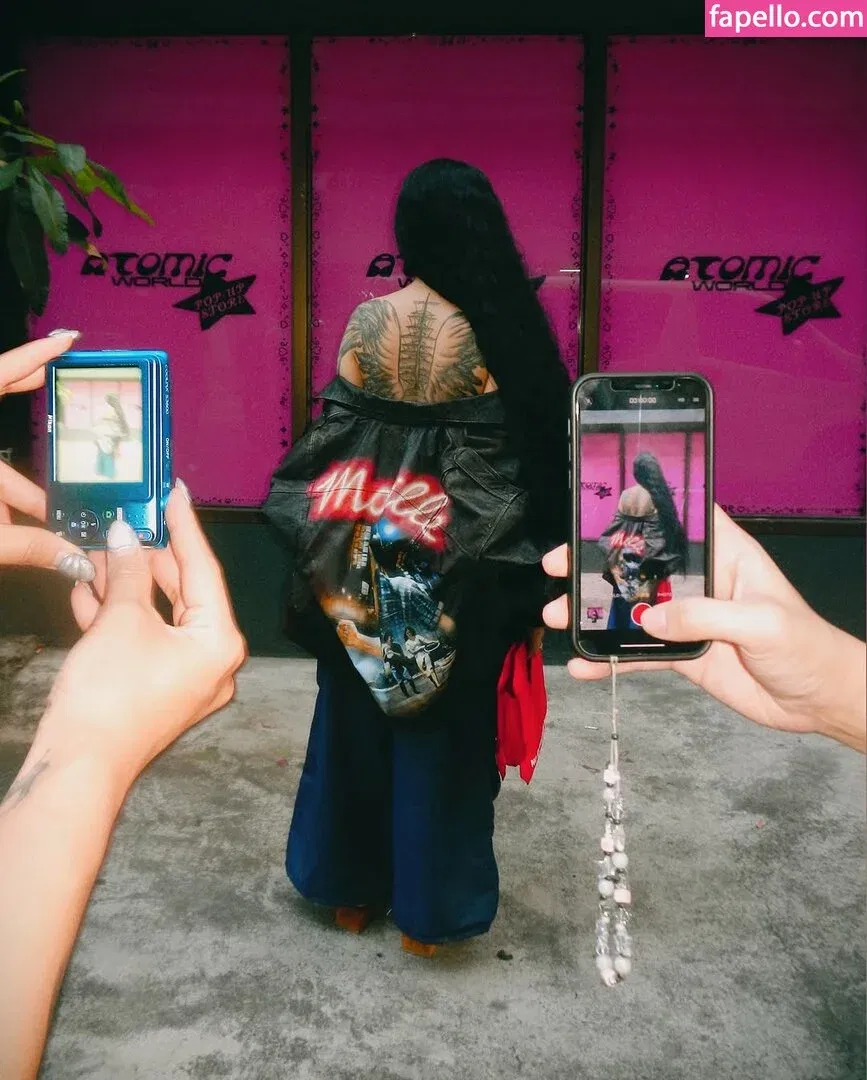 Bella Poarch Onlyfans Photo Gallery 