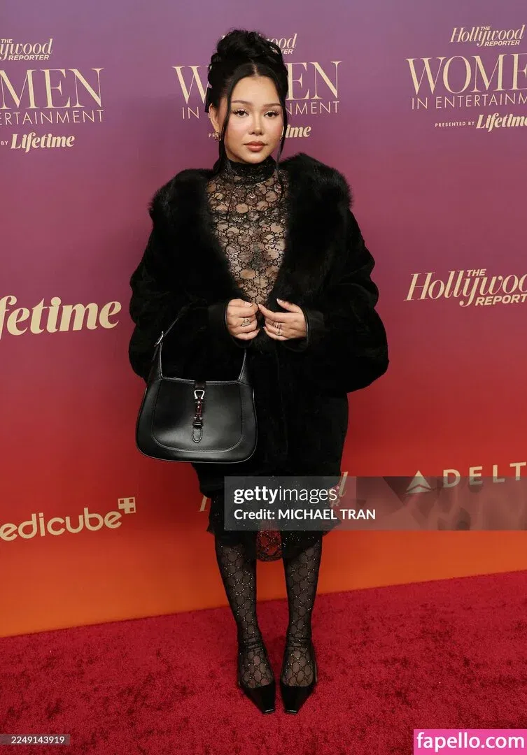 Bella Poarch Onlyfans Photo Gallery 