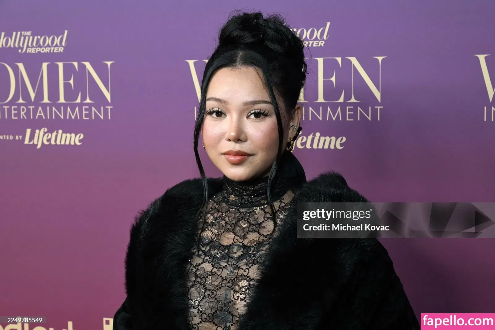 Bella Poarch Onlyfans Photo Gallery 