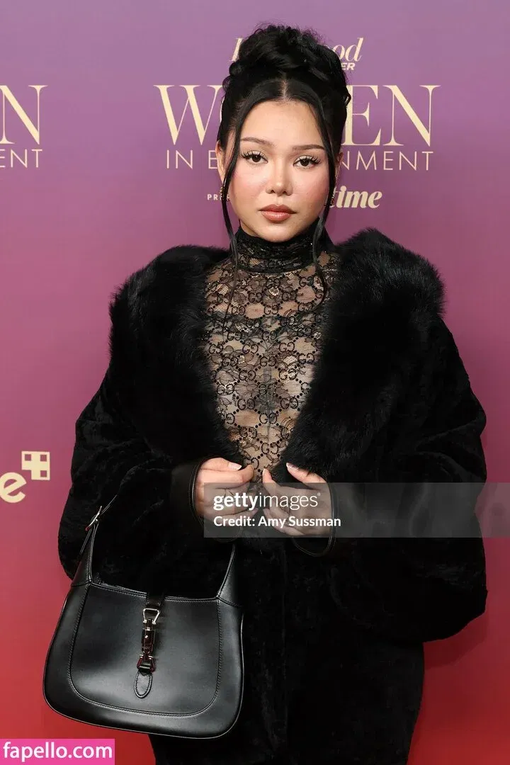 Bella Poarch Onlyfans Photo Gallery 