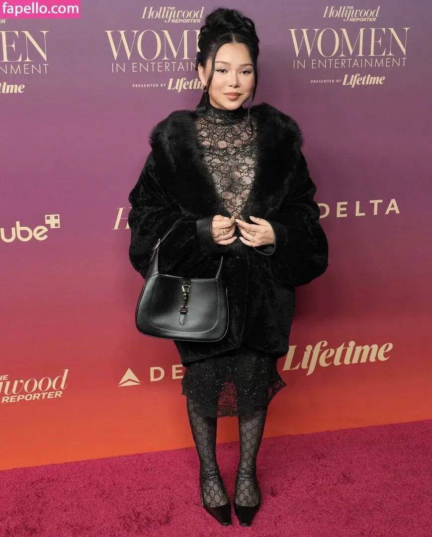 Bella Poarch Onlyfans Photo Gallery 