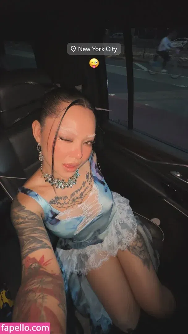 Bella Poarch Onlyfans Photo Gallery 