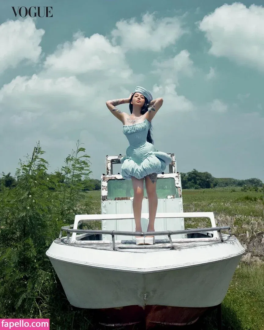 Bella Poarch Onlyfans Photo Gallery 