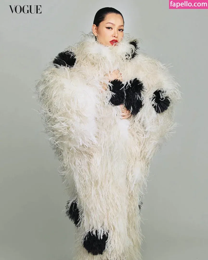 Bella Poarch Onlyfans Photo Gallery 