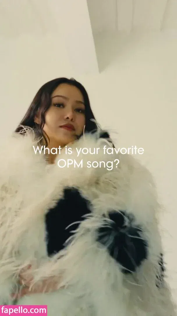 Bella Poarch Onlyfans Photo Gallery 