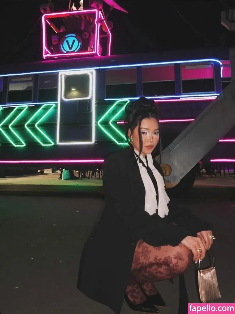 Bella Poarch Onlyfans Photo Gallery 