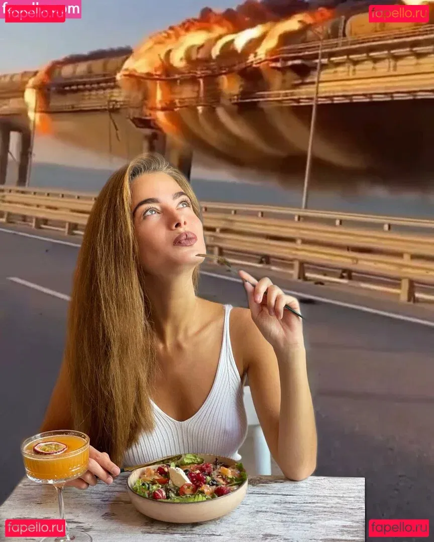 Sasha Shenderey Onlyfans Photo Gallery 