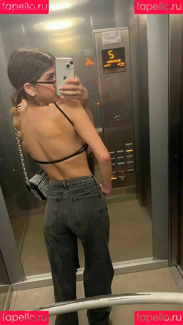 Romi Onlyfans Photo Gallery 