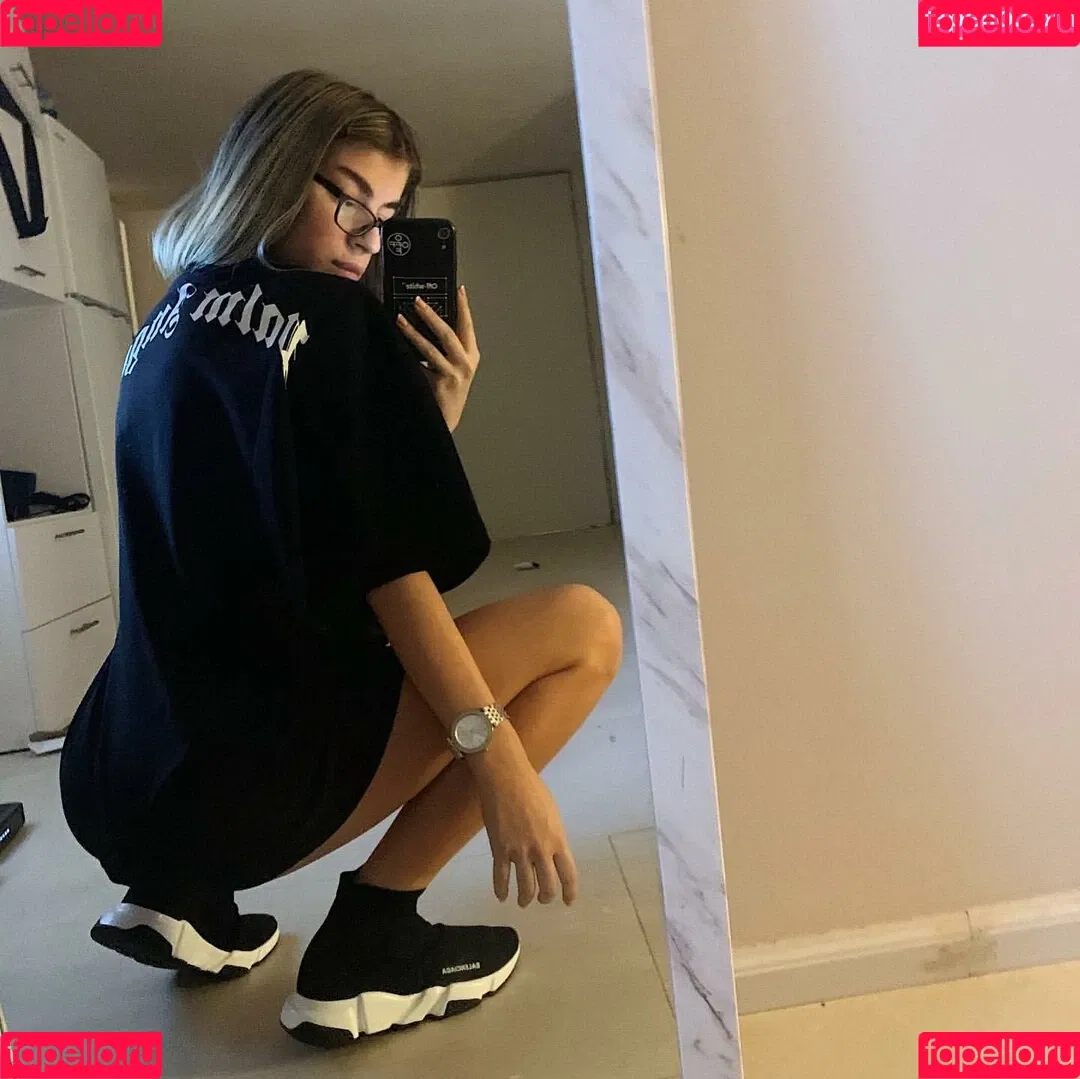 Romi Onlyfans Photo Gallery 