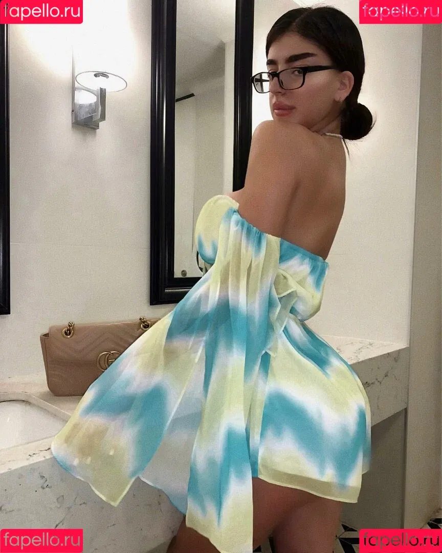 Romi Onlyfans Photo Gallery 