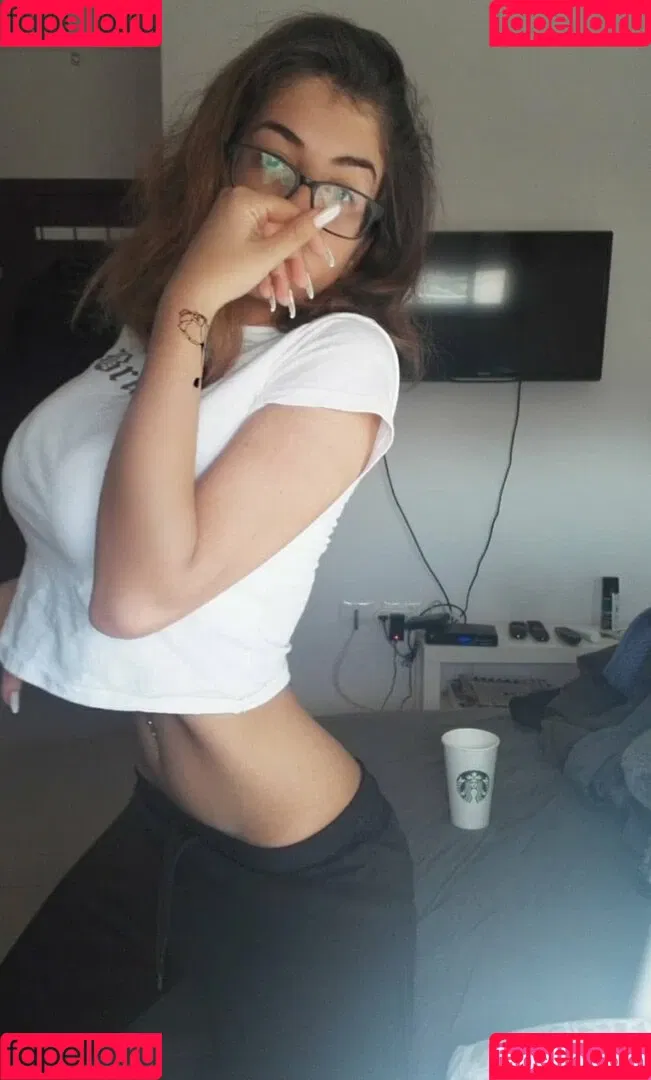 Romi Onlyfans Photo Gallery 