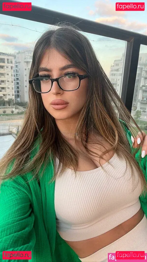 Romi Onlyfans Photo Gallery 