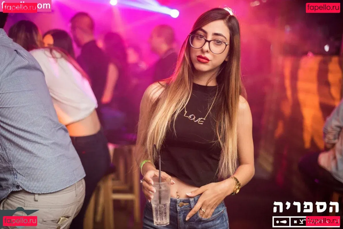 Romi Onlyfans Photo Gallery 