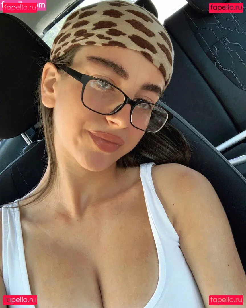 Romi Onlyfans Photo Gallery 